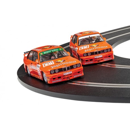 Scalextric C4110A BMW E30 M3 - Team Jagermeister Twin Pack C4110A