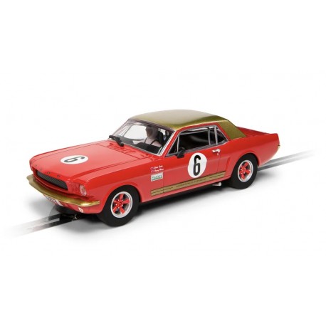 Scalextric C4339 Ford Mustang - Alan Mann Racing - Henry Mann & Steve Soper