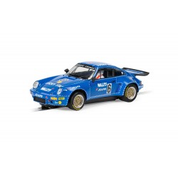 Scalextric C4398 Porsche 911 Carrera RSR 3.0 - Wallys Jeans