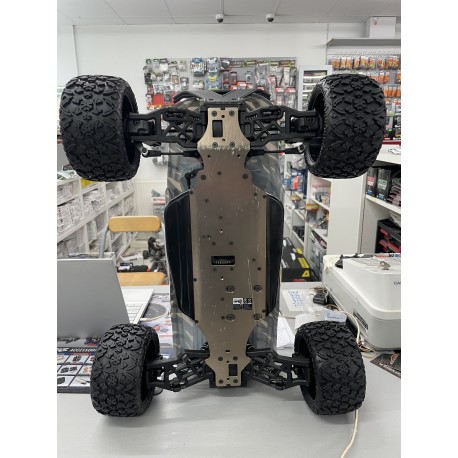 OCCASION Team Magic TM560018 UCP Racing Pickup KeTER Brushless 1/8 Truck RTR